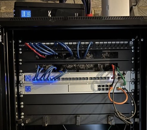 Business WiFi deployment and rack setup